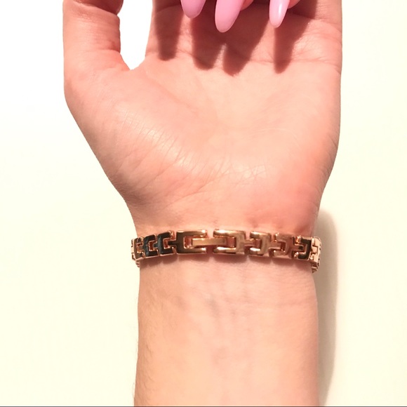 Soxy Stainless Steel Watch - Picture 3 of 8